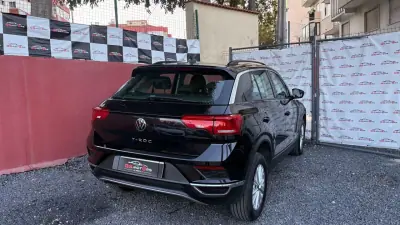 Volkswagen T-Roc 2021 - 17900 EUR, 169000 km - AUTO.MOTO.pt - 169000km - foto 6 de 13