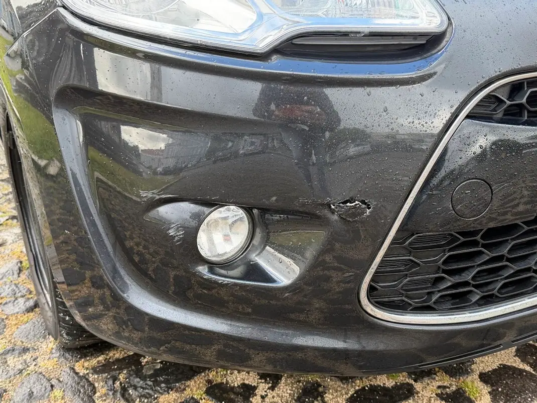 Citroën C3 2011 - 5500 EUR, 160000 km - AUTO.MOTO.pt - 160000km - foto 6 de 15