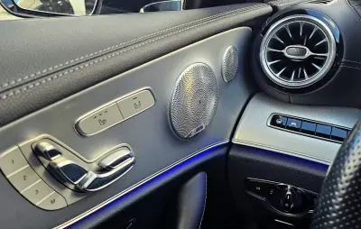 Mercedes-Benz E 220 2017 - 34999 EUR, 180000 km - AUTO.MOTO.pt - 180000km - foto 28 de 45