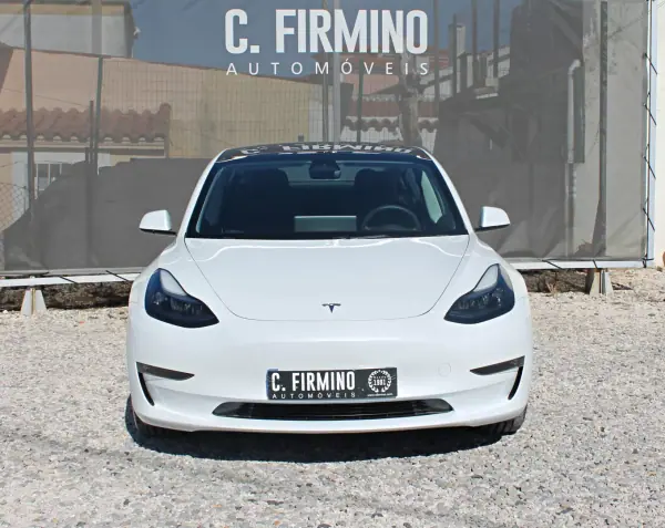 Tesla Model 3 2023 — foto 2 de 24