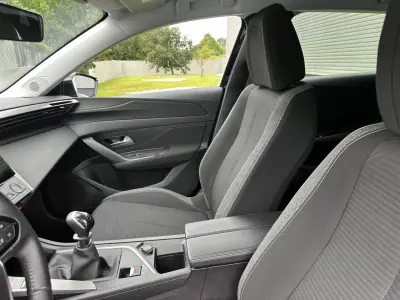 Peugeot 308 SW 2022 - 15500 EUR, 195000 km - AUTO.MOTO.pt - 195000km - foto 31 de 57