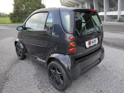 Smart Fortwo Cabrio 2004 - 3890 EUR, 224145 km - AUTO.MOTO.pt - 224145km - foto 4 de 18