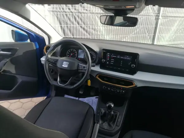 SEAT Ibiza 2022 - 13500 EUR, 52100 km - AUTO.MOTO.pt - 52100km - foto 5 de 11
