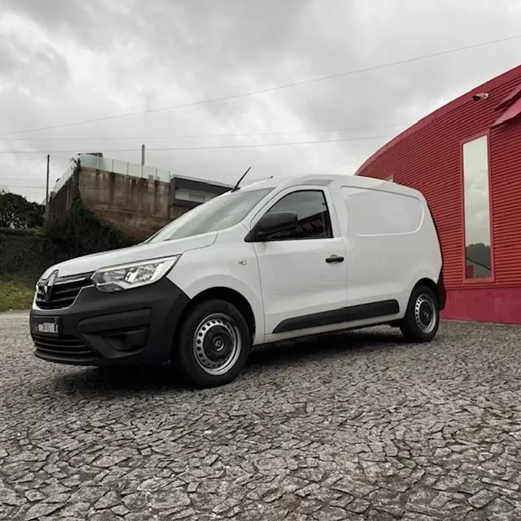 Renault EXPRESS 1.5 DCI 95 COMFORT BLUE VAN 2022 - 11500 EUR, 171000 km - AUTO.MOTO.pt - 171000km - foto 2 de 14