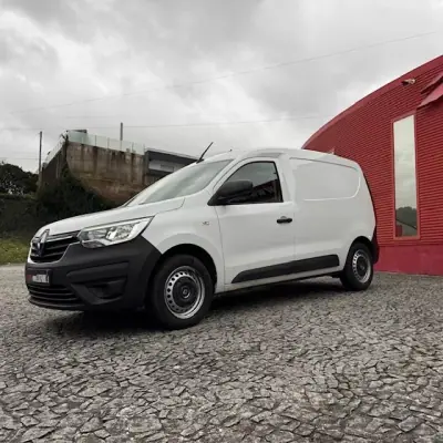 Renault EXPRESS 1.5 DCI 95 COMFORT BLUE VAN 2022 - 11500 EUR, 171000 km - AUTO.MOTO.pt - 171000km - foto 2 de 14