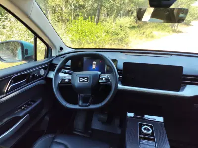 Aiways U5 2022 - 23000 EUR, 66433 km - AUTO.MOTO.pt - 66433km - foto 16 de 28