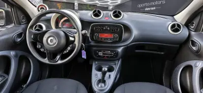 Smart ForFour 2017 - 8990 EUR, 86252 km - foto 5 de 9