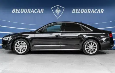 Audi A8 2010 - 22000 EUR, 236778 km - AUTO.MOTO.pt - 236778km - foto 3 de 17