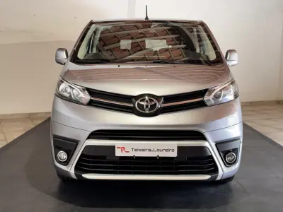 Toyota Proace Verso 2020 - 28900 EUR, 168506 km - AUTO.MOTO.pt - 168506km - foto 2 de 20