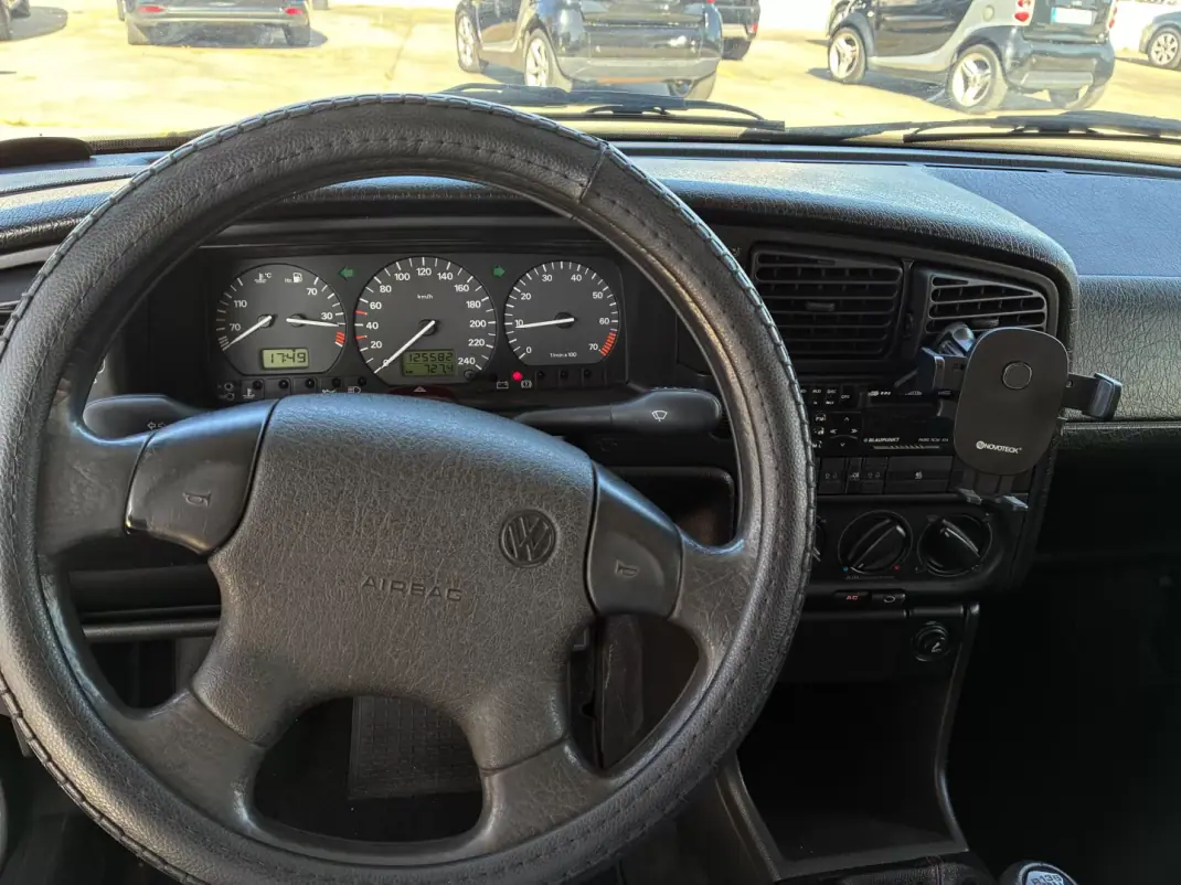 Volkswagen Passat 1996 - 1999 EUR, 125000 km - 125000km - foto 12 de 22
