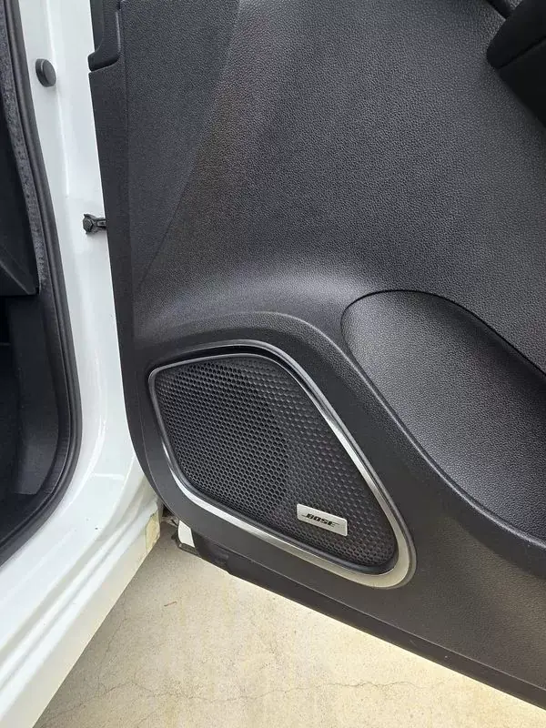 Renault Kadjar 2019 - 19900 EUR, 80213 km - AUTO.MOTO.pt - 80213km - foto 30 de 34