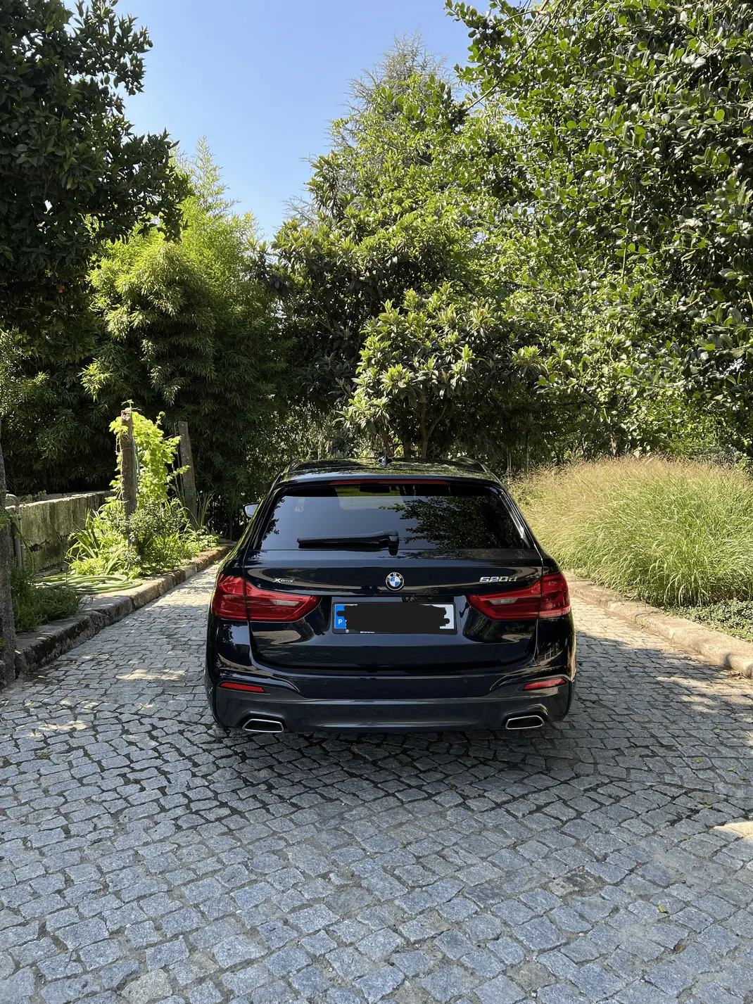 BMW 520 2020 - 30000 EUR, 104 km - AUTO.MOTO.pt - 104km - foto 3 de 4