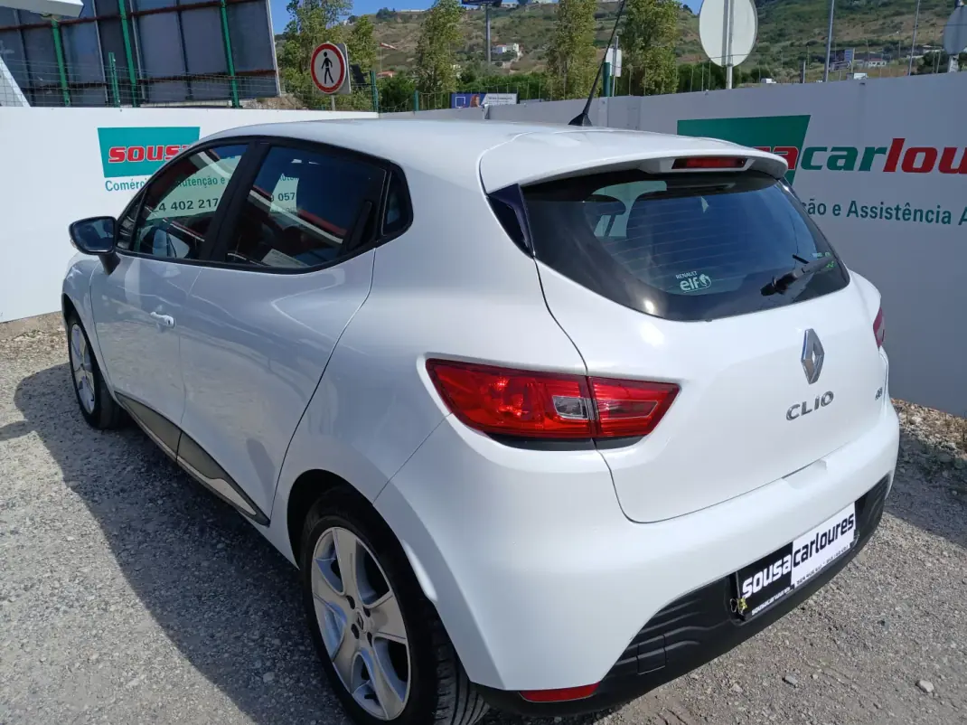 Renault Clio 2015 - 7750 EUR, 171706 km - 171706km - foto 12 de 26