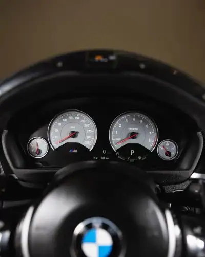 BMW M4 2015 - 67950 EUR, 87000 km - AUTO.MOTO.pt - 87000km - foto 32 de 35