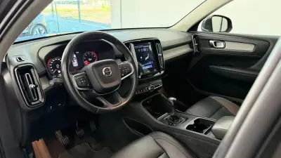 Volvo XC 40 2018 - 24990 EUR, 65080 km - 65080km - foto 18 de 30
