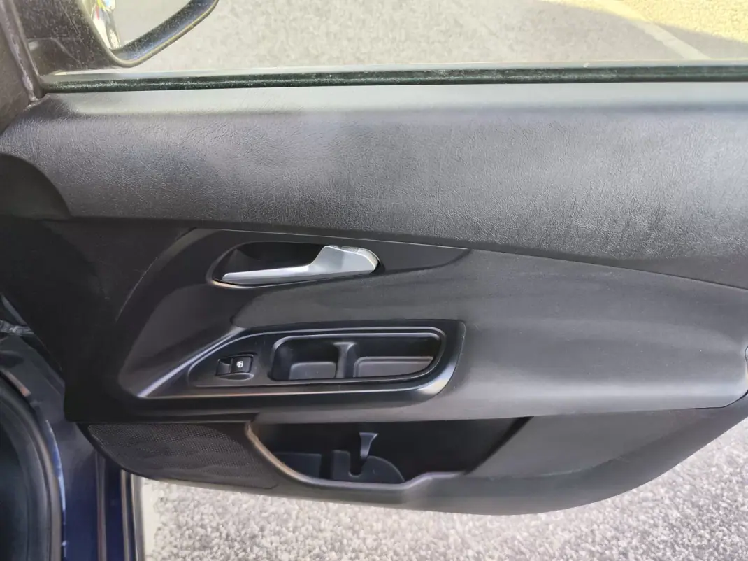 Fiat Tipo 2016 - 8480 EUR, 177150 km - AUTO.MOTO.pt - 177150km - foto 15 de 39