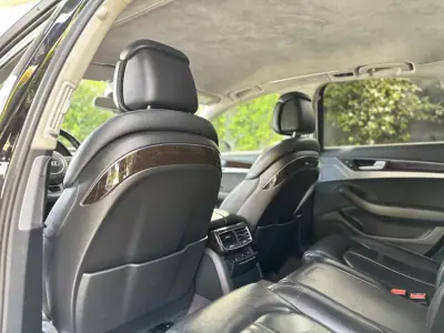 Audi A8 2016 - 39000 EUR, 170000 km - AUTO.MOTO.pt - 170000km - foto 16 de 53