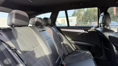 Mercedes-Benz C 180 2014 - 14900 EUR, 245000 km - AUTO.MOTO.pt - 245000km - foto 22 de 25