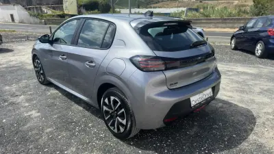 Peugeot 208 2024 - 15900 EUR, 46000 km - AUTO.MOTO.pt - 46000km - foto 6 de 16