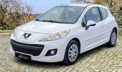 Peugeot 207 2011