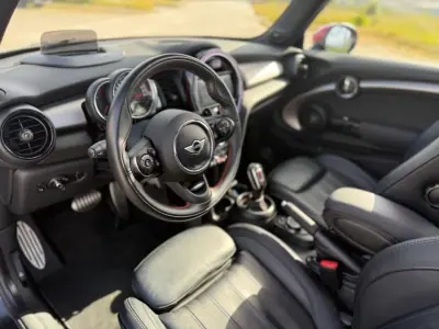 MINI John Cooper Works 2018 - 27900 EUR, 51250 km - AUTO.MOTO.pt - 51250km - foto 15 de 28