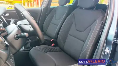 Renault Clio 2018 - 10950 EUR, 144210 km - 144210km - foto 9 de 16