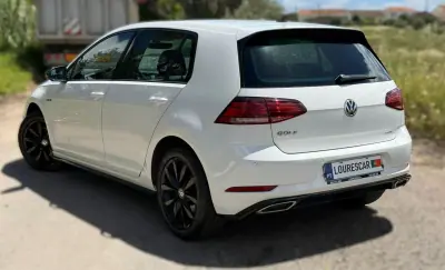 Volkswagen Golf 2019 - 13995 EUR, 169500 km - AUTO.MOTO.pt - 169500km - foto 38 de 41