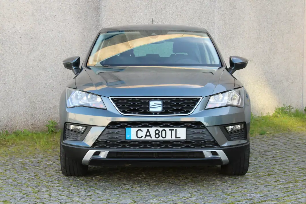 SEAT Ateca 2017 - 14990 EUR, 160000 km - AUTO.MOTO.pt - 160000km - foto 3 de 31