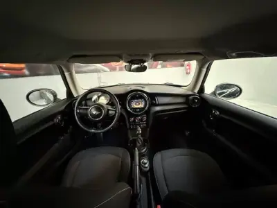 MINI 3 Portas 2017 - 13999 EUR, 142517 km - AUTO.MOTO.pt - 142517km - foto 11 de 16