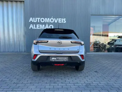 Opel Mokka-e 2024 — foto 6 de 16