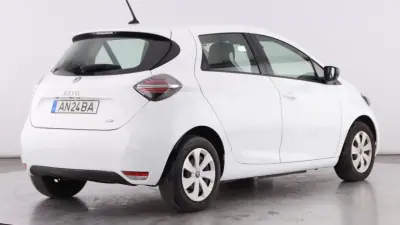Renault Zoe 2021 - 14950 EUR, 139568 km - AUTO.MOTO.pt - 139568km - foto 4 de 16