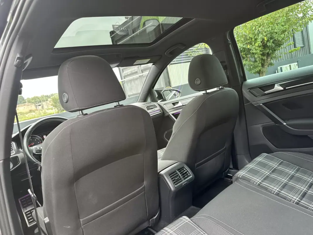 Volkswagen Golf 2014 - 15000 EUR, 240000 km - 240000km - foto 73 de 83