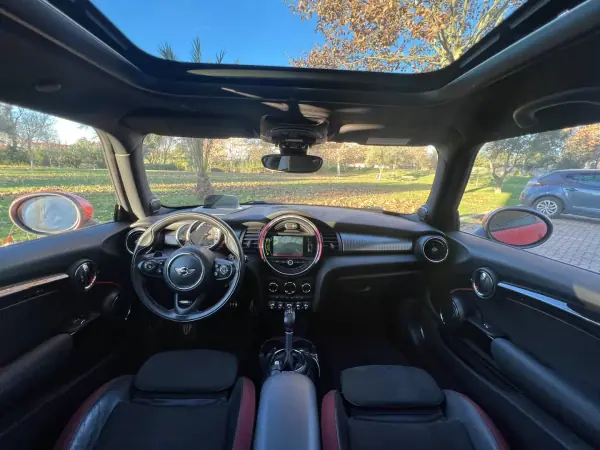 MINI John Cooper Works 2017 - 24965 EUR, 126000 km - AUTO.MOTO.pt - 126000km - foto 35 de 61