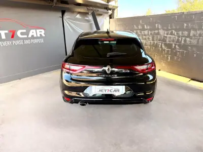 Renault Mégane 2016 — foto 6 de 31