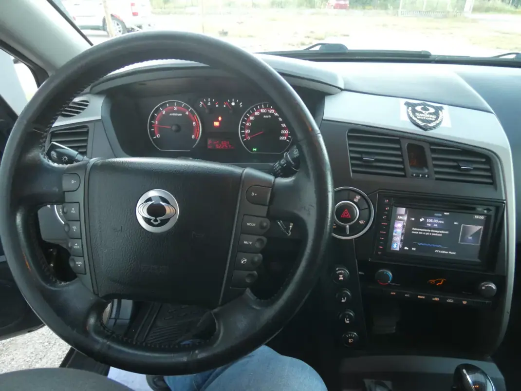SsangYong Actyon Sports 2014 - 19500 EUR, 88000 km - AUTO.MOTO.pt - 88000km - foto 29 de 40