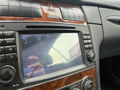 Mercedes-Benz CLK 280 2008 - 13999 EUR, 150000 km - AUTO.MOTO.pt - 150000km - foto 11 de 12