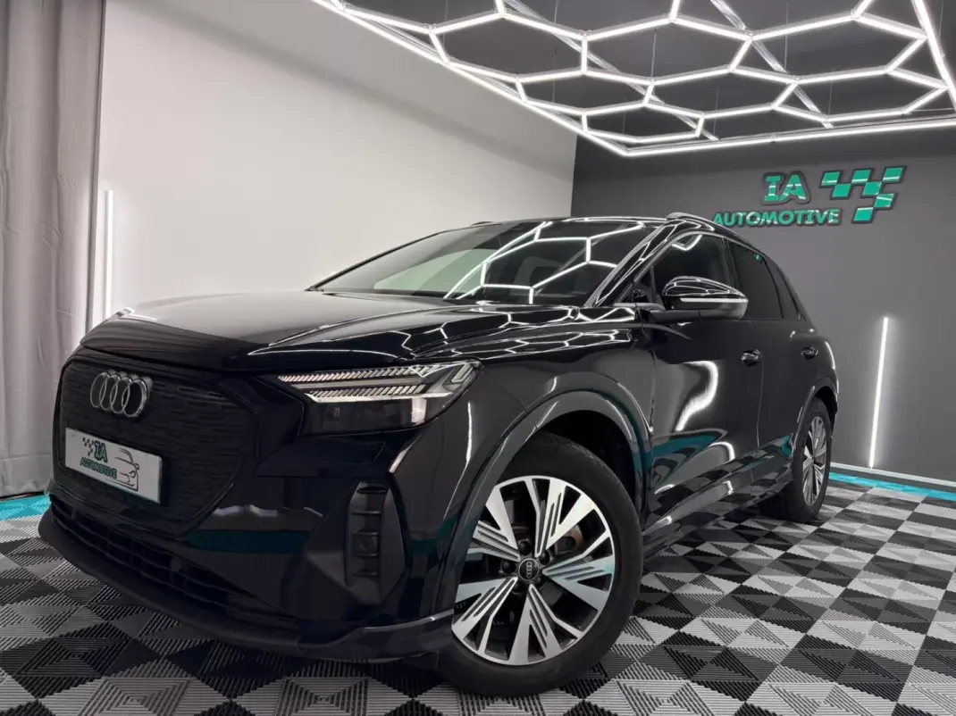 Audi Q4 e-tron 2021 - 25500 EUR, 157000 km - AUTO.MOTO.pt - 157000km - foto 1 de 18