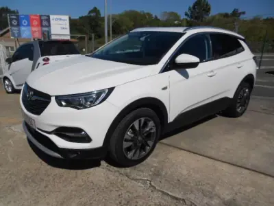 Opel Grandland 2019 - 14900 EUR, 102526 km - 102526km - foto 3 de 17