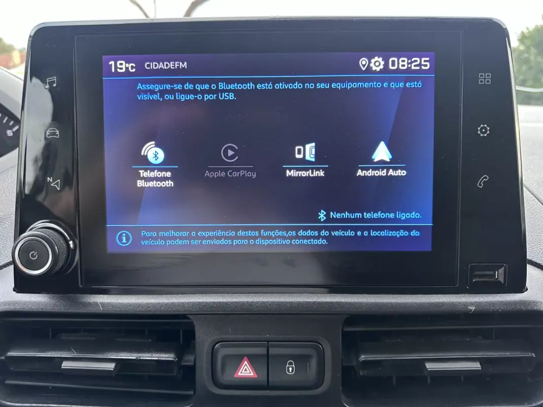 Peugeot Partner 1.5HDI 3lugares 2021 - 11900 EUR, 160000 km - AUTO.MOTO.pt - 160000km - foto 27 de 47