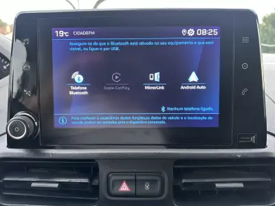 Peugeot Partner 1.5HDI 3lugares 2021 - 11900 EUR, 160000 km - AUTO.MOTO.pt - 160000km - foto 27 de 47