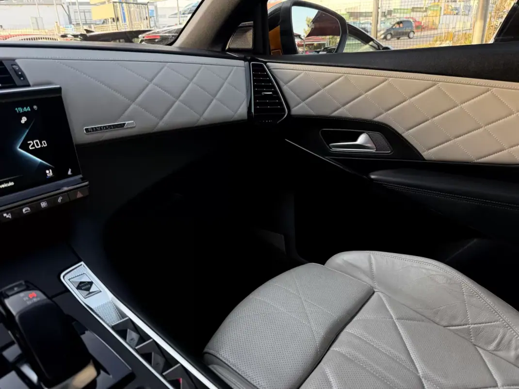 DS DS7 Crossback 2021 - 23850 EUR, 83000 km - 83000km - foto 14 de 29