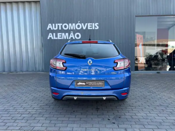 Renault Mégane Sport Tourer 2012 - 6950 EUR, 191200 km - AUTO.MOTO.pt - 191200km - foto 6 de 14
