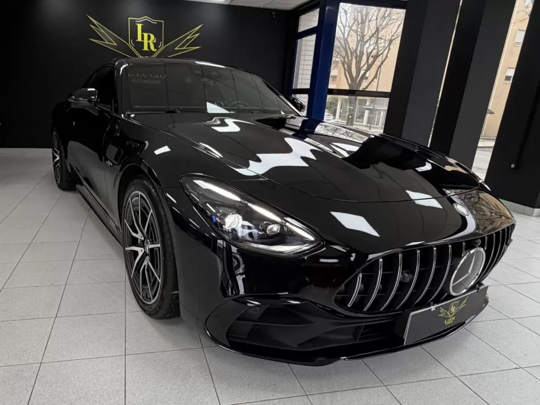 Mercedes-Benz AMG GT 2025 - 140000 EUR, 8886 km - AUTO.MOTO.pt - 8886km - foto 17 de 74