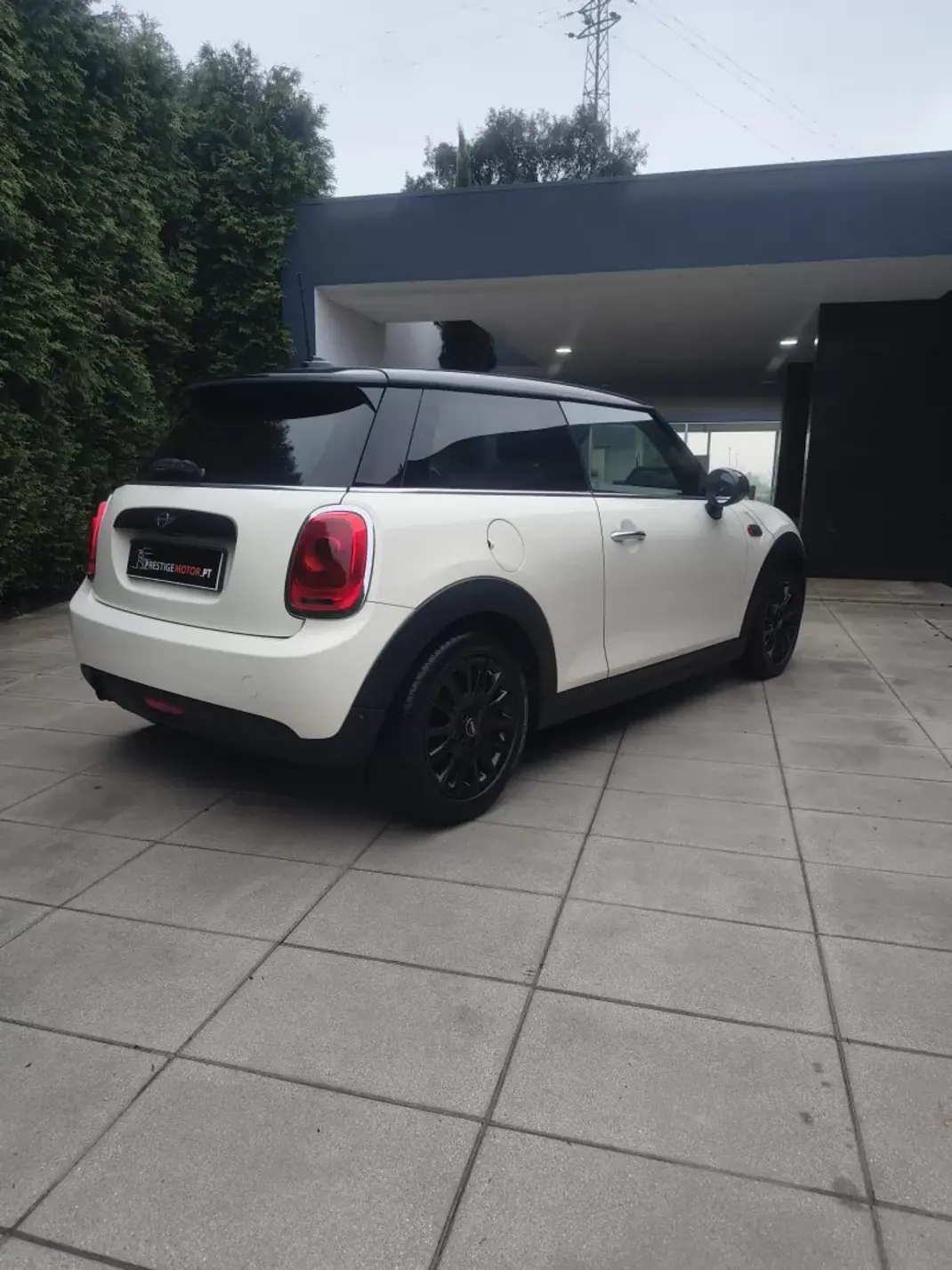 MINI One 2015 - 11900 EUR, 125000 km - AUTO.MOTO.pt - 125000km - foto 6 de 35