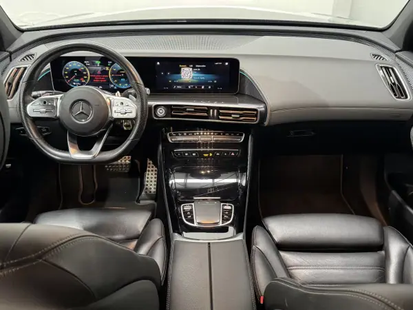 Mercedes-Benz EQC 400 2020 - 33990 EUR, 130000 km - AUTO.MOTO.pt - 130000km - foto 28 de 39