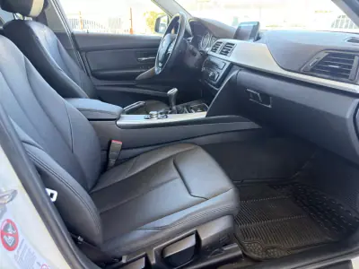 BMW 318 2013 - 13500 EUR, 239000 km - AUTO.MOTO.pt - 239000km - foto 22 de 22
