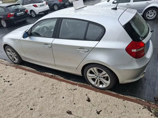 BMW 120 2009 - 10950 EUR, 159122 km - AUTO.MOTO.pt - 159122km - foto 7 de 17