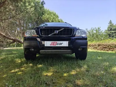 Volvo XC 90 2005 - 8490 EUR, 243750 km - AUTO.MOTO.pt - 243750km - foto 4 de 35