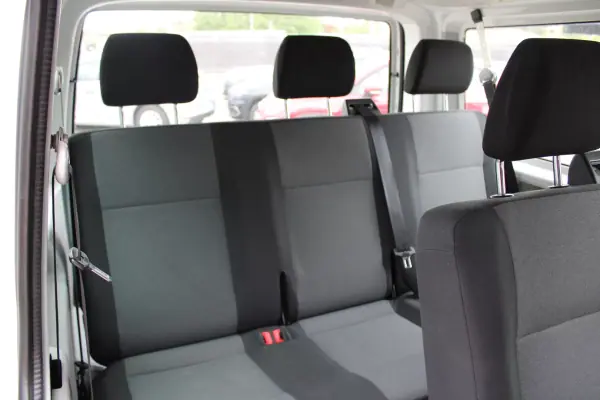 Volkswagen Transporter 2020 - 24990 EUR, 222000 km - AUTO.MOTO.pt - 222000km - foto 18 de 24