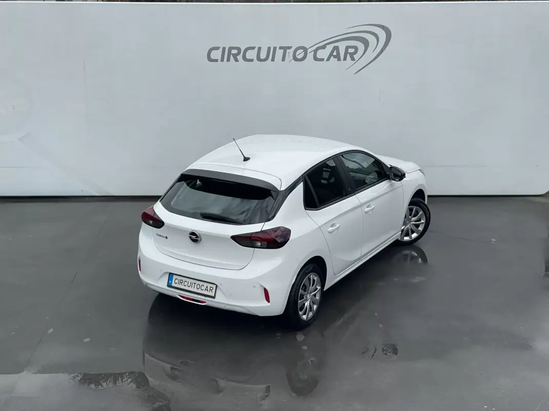 Opel Corsa-e 2020 - 13995 EUR, 61844 km - AUTO.MOTO.pt - 61844km - foto 12 de 40